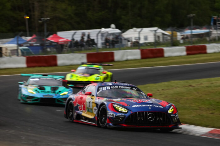 Verstappen off to fast start in 24h Nürburgring